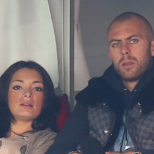 Emilie Nef Naf (enceinte) et son compagnon Jeremy Menez - People au match de football Psg-Sochaux au Parc des Princes, le 29 septembre 2012.