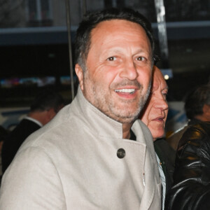 L'animateur est le papa de Manava, 7 ans, issue de ses amours avec Mareva Galanter, Samuel né en 1997 de son union avec l'ex-mannequin Léa Vigny et Aaron, né en 2009 de son couple avec le mannequin danois Caroline Nielsen. 
Arthur (Jacques Essebag) - Avant-première du film "La Vie pour de vrai" au cinéma Pathé Wepler à Paris le 18 avril 2023. © Coadic Guirec/Bestimage