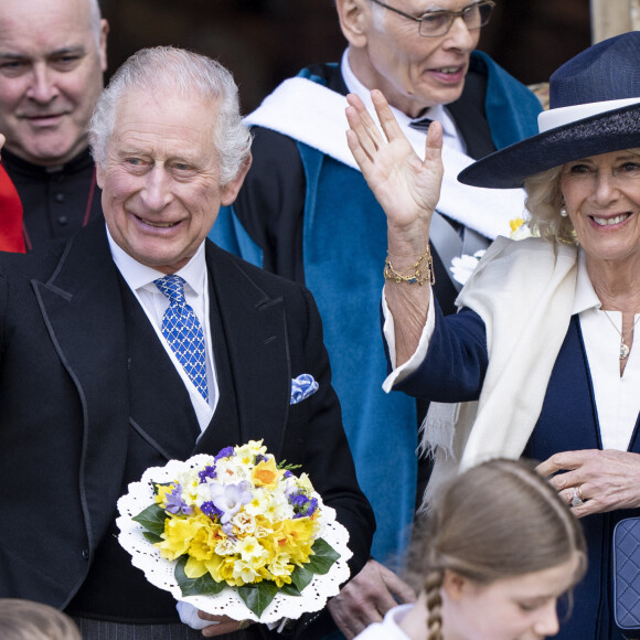 Le roi Charles III d'Angleterre et Camilla Parker Bowles, reine consort d'Angleterre, participent au Royal Maundy Service à York, où le roi distribuera cérémonieusement de petites pièces d'argent appelées "Maundy money", comme aumône symbolique aux personnes âgées. Le 6 avril 2023. 