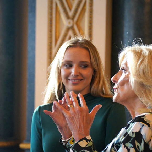 Réception organisée par le roi Charles III, pour les invités étrangers assistant à son couronnement au palais de Buckingham à Londres Catherine (Kate) Middleton, duchesse de Cambridge, la Première Dame des États-Unis, le Dr Jill Biden et sa petite-fille Finnegan Biden - Réception organisée par le roi Charles III, pour les invités étrangers assistant à son couronnement au palais de Buckingham à Londres, Royaume Uni, le 5 mai 2023. 