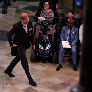 Le prince Harry retrouve la famille royale pour assister à la cérémonie de couronnement du roi d'Angleterre à l'abbaye de Westminster de Londres, Royaume-Uni, le 6 mai 2023. © Agence / Bestimage