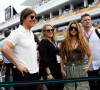 Ils ont notamment été photographiés en train de discuter longuement ensemble. 
Tom Cruise et Shakira - Les célébrités assistent sur le circuit Miami International Autodrome au Grand Prix de Formule 1 Crypto.com de Miami, Floride, Etats-Unis, le 7 mai 2023; © Vincent Antonin/DPPI/Panoramic/Bestimage 