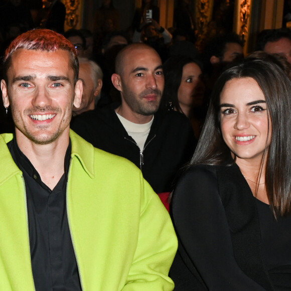 Parmi eux, on trouve le petit Amaro, âgé de 4 ans et qui a déjà un sacré style
Antoine Griezmann et sa femme Erika Choperena - Inauguration de la statue de cire de "Antoine Griezmann" au musée Grévin à Paris le 6 mars 2023. © Coadic Guirec/Bestimage