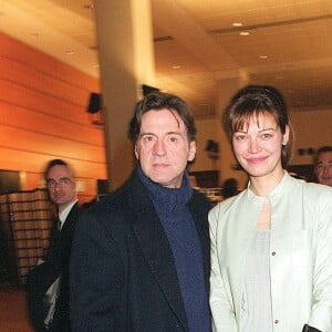 Daniel Auteuil et Marianne Denicourt - People - Défilé de mode Lanvin collection pret-à-porer homme automne-hiver 2000-2001 à Paris.