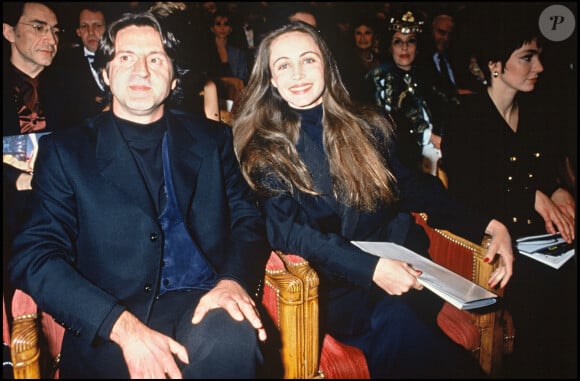 Archives - Daniel Auteuil et sa compagne Emmanuelle Béart lors de la cérémonie des César en 1993.