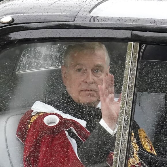 Niall Carson - 72036780 - Les invités arrivent à la cérémonie de couronnement du roi d'Angleterre à l'abbaye de Westminster de Londres Le prince Andrew, duc d'York et la princesse Eugenie d'York - Les invités arrivent à la cérémonie de couronnement du roi d'Angleterre à l'abbaye de Westminster de Londres, Royaume Uni, le 6 mai 2023.