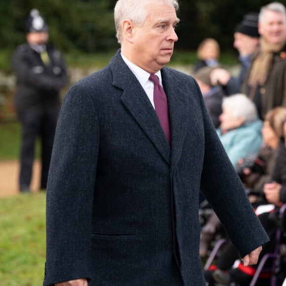 - La famille royale d'Angleterre assiste au service religieux de Noël à l'église St Mary Magdalene à Sandringham, Norfolk le 25 décembre 2022.