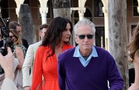 Catherine Zeta-Jones et Michael Douglas : leur fille Carys a hérité de la beauté de sa mère
