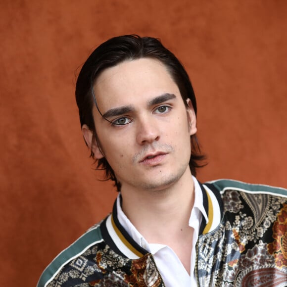 Alain-Fabien Delon au village lors des internationaux de France de tennis de Roland Garros 2019 à Paris le 28 mai 2019. © Jacovides / Moreau / Bestimage 