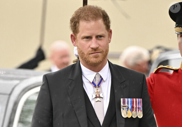 Les invités à la cérémonie de couronnement du roi d'Angleterre à l'abbaye de Westminster de Londres Le prince Harry, duc de Sussex - Les invités arrivent à la cérémonie de couronnement du roi d'Angleterre à l'abbaye de Westminster de Londres, Royaume Uni, le 6 mai 2023 