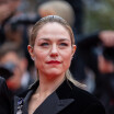 Émilie Dequenne cheveux plaqués et look ultra chic à Cannes pour son deuxième tapis rouge