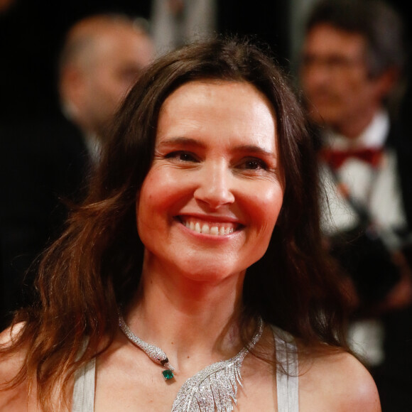 Virginie Ledoyen - Montée des marches du film " Le retour (Homecoming) " lors du 76ème Festival International du Film de Cannes, au Palais des Festivals à Cannes. Le 17 mai 2023 © Jacovides-Moreau / Bestimage