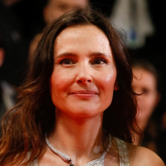 Virginie Ledoyen - Montée des marches du film " Le retour (Homecoming) " lors du 76ème Festival International du Film de Cannes, au Palais des Festivals à Cannes. Le 17 mai 2023 © Jacovides-Moreau / Bestimage