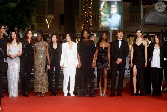 Virginie Ledoyen, Lomane De Dietrich, Suzy Bemba, Elizabeth Perez, Catherine Corsini, Aissatou Dialo Sagna, Esther Gohourou et Harold Orsini - Montée des marches du film « Le retour (Homecoming) » lors du 76ème Festival International du Film de Cannes, au Palais des Festivals à Cannes. Le 17 mai 2023 © Christophe Clovis / Bestimage