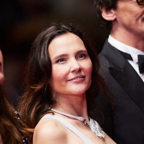 Virginie Ledoyen - Montée des marches du film " Le retour (Homecoming) " lors du 76ème Festival International du Film de Cannes, au Palais des Festivals à Cannes. Le 17 mai 2023 © Jacovides-Moreau / Bestimage