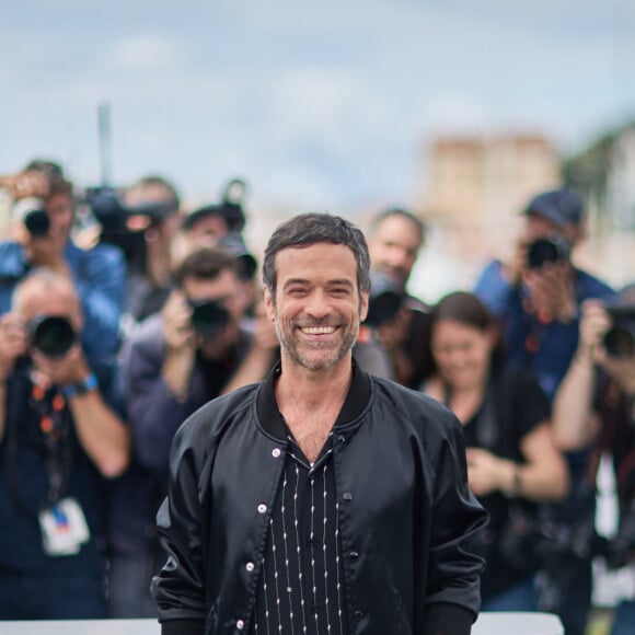 Romain Duris au photocall de "Le règne animal" lors du 76ème Festival International du Film de Cannes, le 18 mai 2023. © Jacovides/Moreau/Bestimage 