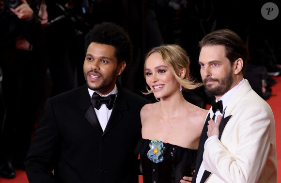 Abel "The Weeknd" Tesfaye, Lily-Rose Depp, Sam Levinson - Montée des marches du film " The Idol " lors du 76ème Festival International du Film de Cannes, au Palais des Festivals à Cannes. Le 22 mai 2023 © Jacovides-Moreau / Bestimage