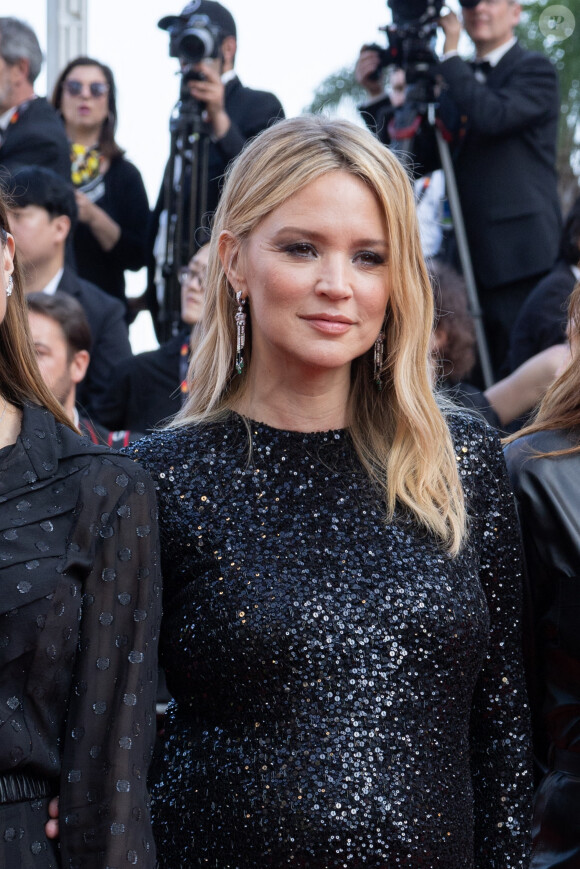 Virginie Efira (enceinte) - Montée des marches du film " La passion de Dodin Bouffant " lors du 76ème Festival International du Film de Cannes, au Palais des Festivals à Cannes. Le 24 mai 2023 © Olivier Borde / Bestimage 