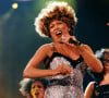 Tina Turner est décédée ce mercredi. 
Tina Turner en concert à Paris Bercy.