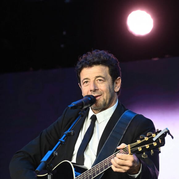 Patrick Bruel - Soirée caritative des parrains de l'Appel national pour la Tsedaka au Pavillon d'Armenonville à Paris, France, le 27 novembre 2022. © Coadic Guirec/Bestimage