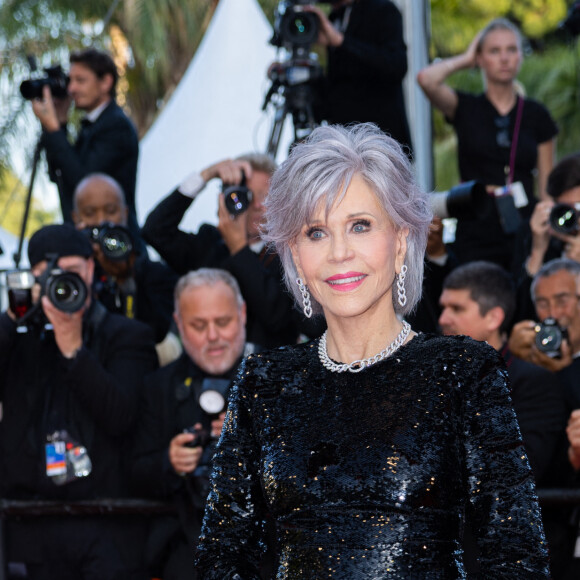 Jane Fonda - Montée des marches du film " Elémentaire " pour la cérémonie de clôture du 76ème Festival International du Film de Cannes, au Palais des Festivals à Cannes. Le 27 mai 2023 © Olivier Borde / Bestimage 