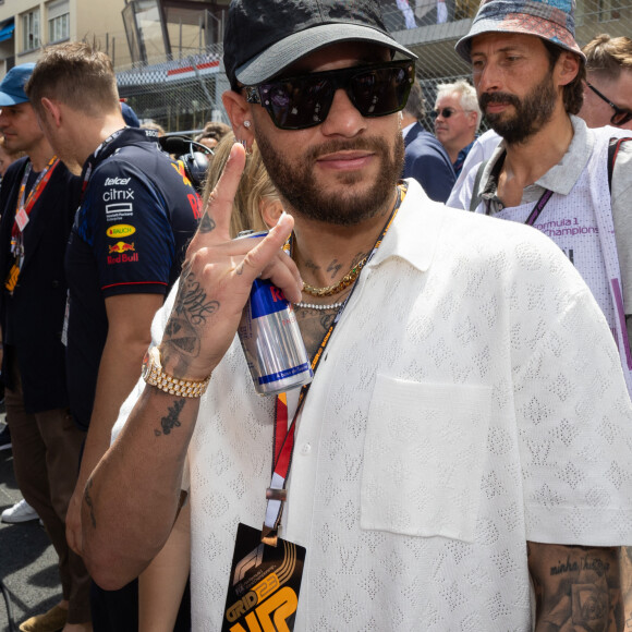 Neymar - People sur la grille de départ lors du 80ème Grand Prix de Monaco de Formule 1 à Monaco le 28 mai 2023. © Olivier Huitel/Pool Monaco