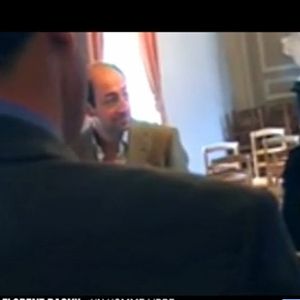 En effet, ce jour précieux, un détail de son union avec Azucena a choqué le maire.
Florent Pagny, images de son mariage avec Azucena Caamaño dans le documentaire "Un homme libre" de TF1.