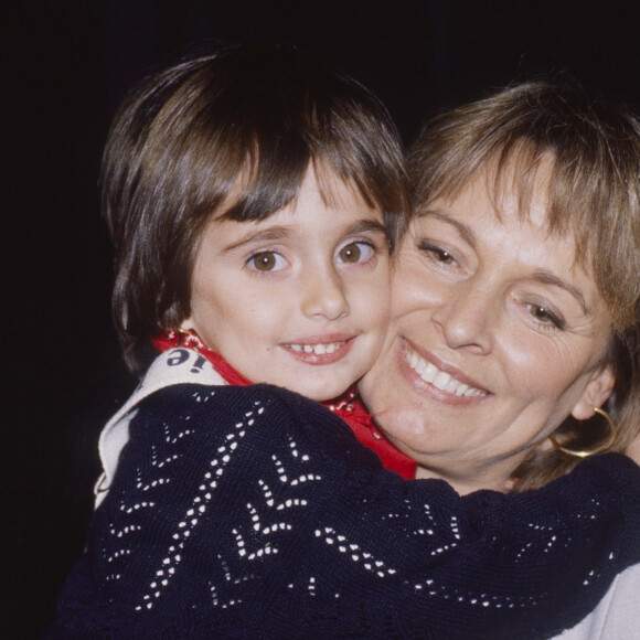 Et a remercié sa femme pour son soutien
Archives - Monique, la femme de Frédéric François, et sa fille - Frédéric François lors de son premier concert à l'Olympia à Paris. Le 21 mars 1994 © Jean-Claude Woestelandt / Bestimage