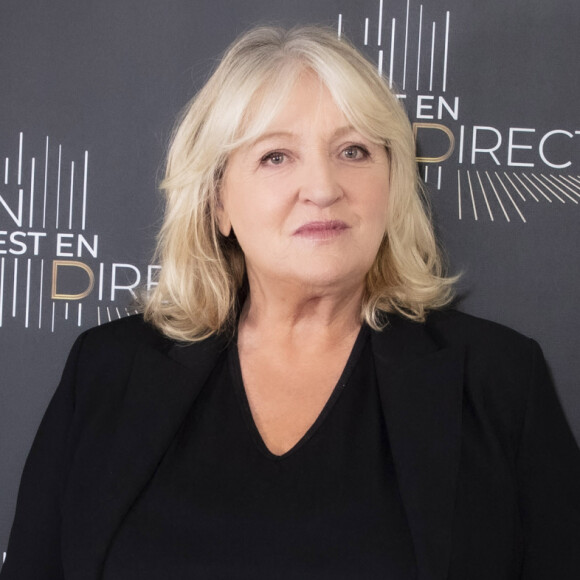 Charlotte de Turckheim, qui sera à l'écran ce mercredi soir sur la deux dans un nouvel épisode de la série policière "Disparition inquiétante", confiait il y a deux ans dans une interview accordée à Philippe Vandel sur "Europe un" avoir subi une IVG à quinze ans.
Exclusif - Charlotte De Turckheim en backstage de l'émission On Est En Direct (OEED) présentée par L.Salamé et L.Ruquier, à Paris, France. © Jack Tribeca/Bestimage 