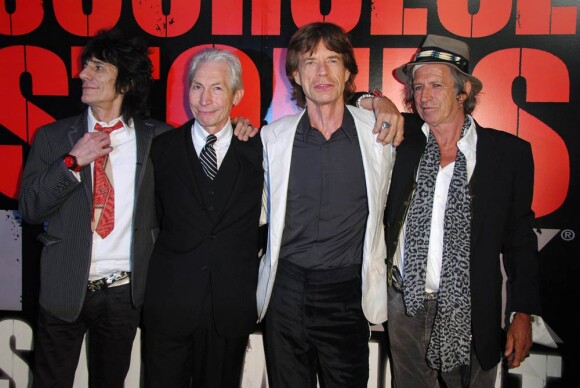 Les Rolling Stones ont retrouvé quatre titres égarés, qu'ils feront paraître le 17 mai 2010 sur une réédition de l'album de légende Exile on Main st.