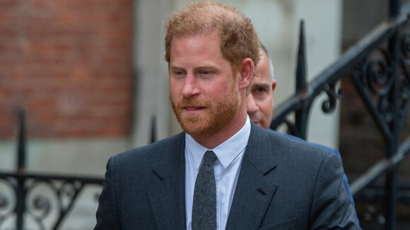 Prince Harry : A nouveau privé de Meghan Markle à Londres, il zappe le procès, ses adversaires furieux