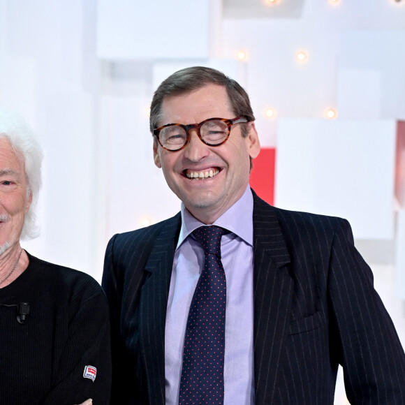 Exclusif - Hugues Aufray et Serguei Jirnov - Enregistrement de l'émission "Vivement Dimanche" présentée par M.Drucker et diffusée le 24 avril sur France 2. Le 15 avril 2022 © Guillaume Gaffiot / Bestimage  Exclusive - No Web No Blog pour Belgique et Suisse 
