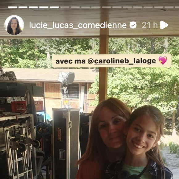 Lucie Lucas emmène sa fille Moïra sur le tournage de la série "Clem" à Paris. Instagram