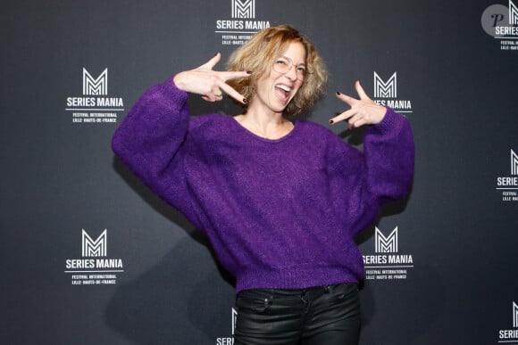 Leur histoire s'était arrêtée une première fois, avant qu'ils ne se retrouvent en 2004.
Elodie Frenck - Photocall de la soirée de clôture du festival "Séries Mania" au Musée des Arts Forains à Paris le 21 novembre 2022. © Christophe Clovis / Bestimage 