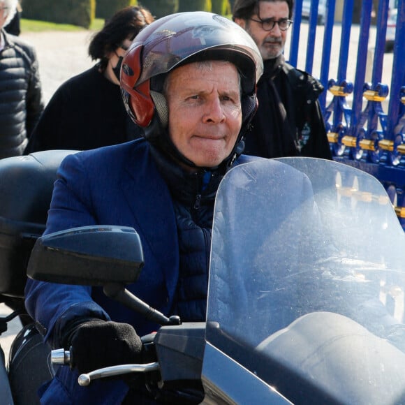 Patrick Poivre d'Arvor - Sorties de l'hommage funèbre à Jacques Perrin aux Invalides à Paris, France, le 29 avril 2022. © Christophe Clovis/Bestimage