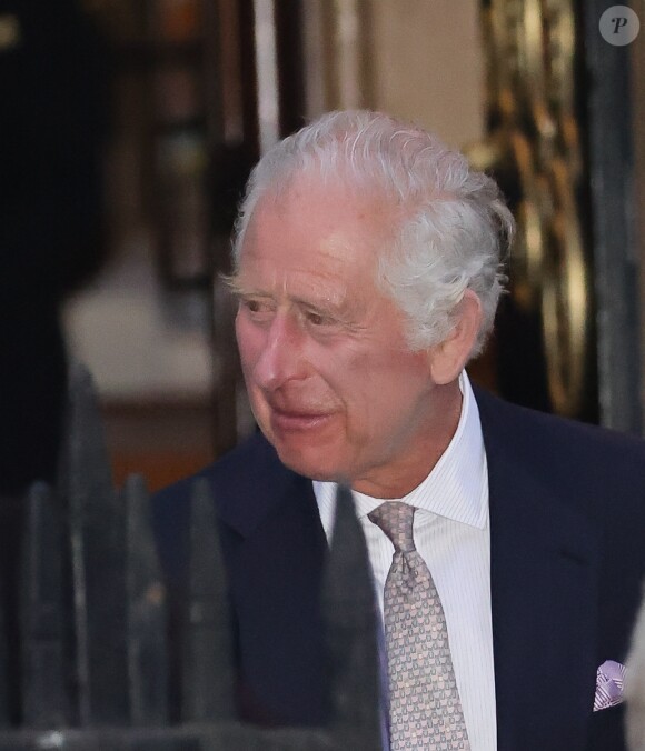 Le roi Charles III d'Angleterre, à la sortie de l'église St James à Londres. Il a assisté à la nouvelle série de concerts du Wigmore Hall. Londres, le 6 juin 2023. 