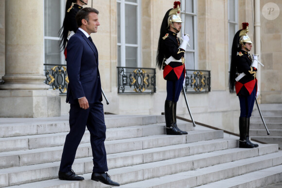 Le président de la république, Emmanuel Macron recoit le Président de la République de Madagascar, Andry RAJOELINA pour un entretien au palais de l'Elysée, à Paris, France, le 9 juin 2023. © Stéphane Lemouton/Bestimage 