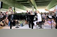 Laurent Delahousse fier de sa compagne Alice Taglioni qui joue du piano en public - Instagram
