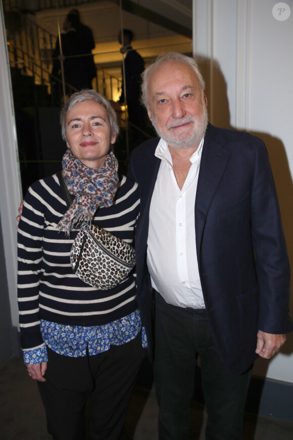 Exclusif - François Berléand et sa femme Alexia Stresi - Le propriétaire B.Magrez fête les 770 ans du Château Pape Clément au Pavillon Ledoyen à Paris, France, le 23 Novembre 2022. © Bertrand Rindoff / Bestimage