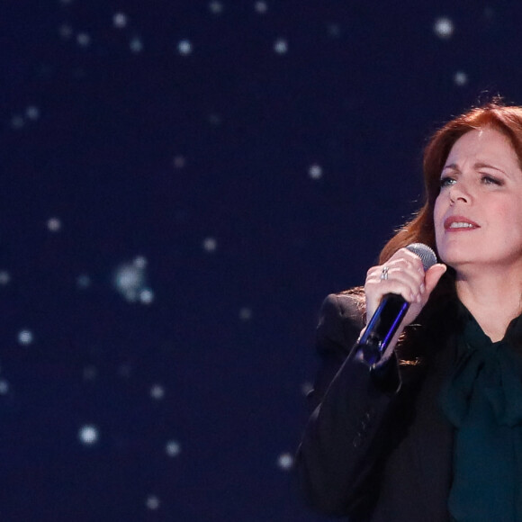 Exclusif - Isabelle Boulay chante "Foule sentimentale" lors de l'émission "Unis face au séisme" à l'Olympia diffusée en direct sur France 2 le 14 mars 2023.