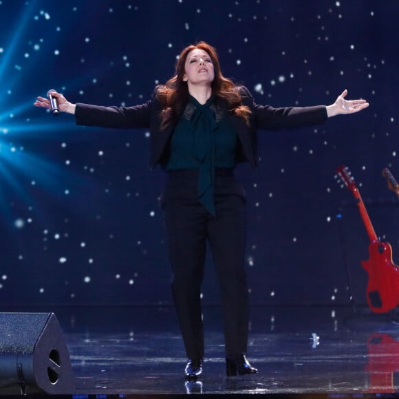 Exclusif - Isabelle Boulay chante "Foule sentimentale" lors de l'émission "Unis face au séisme" à l'Olympia diffusée en direct sur France 2 le 14 mars 2023.