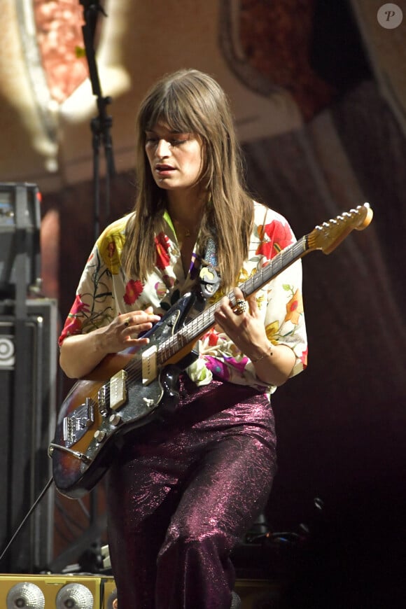 Clara Luciani en concert au Nice Jazz Festival 2022 sur la scène de la place Masséna à Nice. Le 16 juillet 2022 © Bruno Bebert / Bestimage  