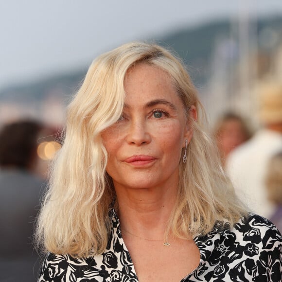 Emmanuelle Béart sur le tapis rouge du prix du court métrage lors du 37ème festival du film de Cabourg (37ème journées romantiques du 14 au 18 juin 2023), à Cabourg, France, le 16 juin 2023. © Coadic Guirec/Bestimage 