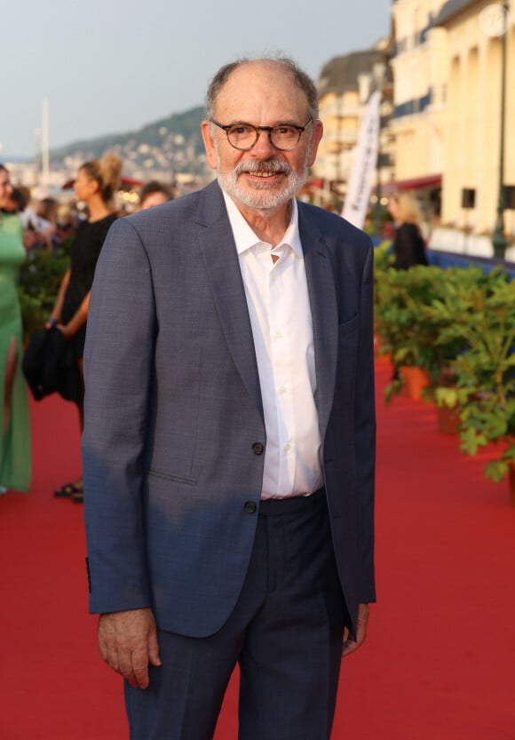 Jean Pierre Darroussin sur le tapis rouge du prix du court métrage lors du 37ème festival du film de Cabourg (37ème journées romantiques du 14 au 18 juin 2023), à Cabourg, France, le 16 juin 2023. © Coadic Guirec/Bestimage 