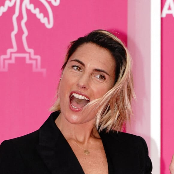 Alessandra Sublet - Arrivées au photocall de la cérémonie de clôture sur le pink carpet de la 5ème édition du Festival International Canneseries à Cannes le 6 avril 2022. © Norbert Scanella / Panoramic / Bestimage 