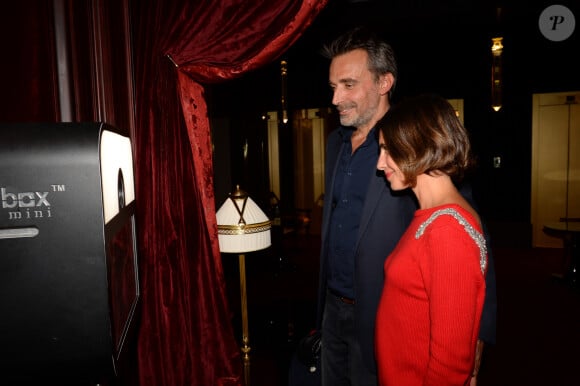 Alessandra Sublet et Clément Miserez - Soirée d'inauguration de l'Hôtel Fouquet's Barrière à Paris le 14 septembre 2017. Embellis, l'Hôtel Fouquet's Barrière Paris et sa célèbre brasserie reviennent sur le devant de la scène et illumineront Paris. Après plusieurs mois de travaux, l'établissement, plus parisien que jamais, a réouvert ses portes. © Rachid Bellak/Bestimage