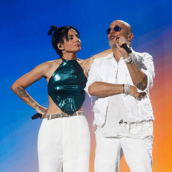 Exclusif - Giordana Angi, Pascal Obispo - Enregistrement de l'émission "Les chansons de l'été" dans les Arènes de Nîmes, diffusée le 17 juin 2023 sur TF1. © Bruno Bebert-Christophe Clovis / Bestimage
