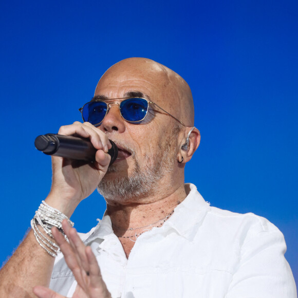 Exclusif - Pascal Obispo - Enregistrement de l'émission "Les chansons de l'été" dans les Arènes de Nîmes, diffusée le 17 juin 2023 sur TF1. © Bruno Bebert-Christophe Clovis / Bestimage