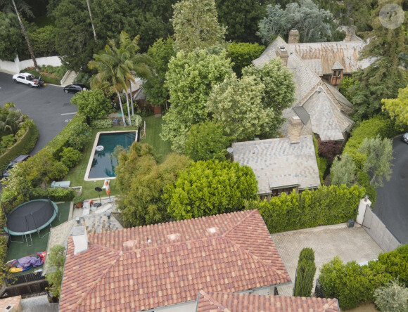 Exclusif - Photos aériennes de l'imposante maison de Natalie Portman et Benjamin Millepied à Los Feliz le 14 juin 2023.