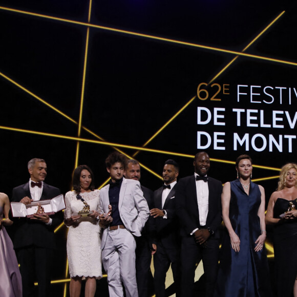 Tous les lauréats autour de SAS La Princesse Charlene de Monaco lors de la cérémonie de cloture du 62ème Festival de Télévision de Monte-Carlo, à Monaco, le 20 Juin 2023. © Denis Guignebourg/BestImage Celebs attend closing ceremony during the 62nd Monte Carlo TV Festival opening ceremony in Monte-Carlo, Monaco, on June 20, 2023. lors de la cérémonie de clôture de la 62ème édition du festival de télévision de Monte-Carlo le 20 juin 2023. © Denis Guignebourg / Bestimage 